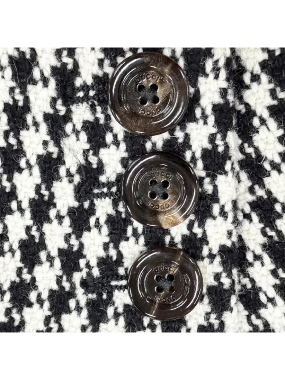 Gucci Cashmere Blend Interlocking Button Houndstooth Pattern Vest Set